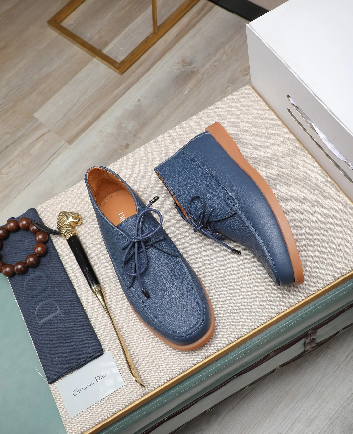 Men's shoes 💰600💰Water-dyed cow lining Original order quality Dior —🆘. Dior Original order purchase, high-end leather shoes, fabric: Made of Italian imported cowhide➕Water-dyed cow lining/cowhide lining➕Specially available original outsole, fine workmanship, real-life photos🎬Size: 38-44 (with full set of packaging)